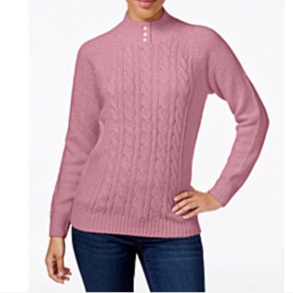 Karen Scott}pink prep cord sweater w/pearl button